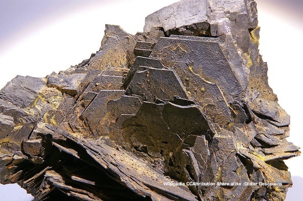 Pyrrhotite. Photo de Didier Descouens, Wikipedia