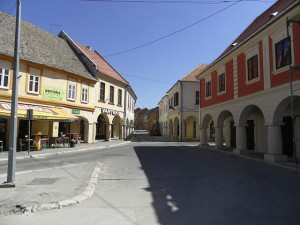 Vukovar, Franjo Tudjman Square. Wikipedia Mazbin.