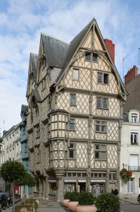 Photo Maison Adam de Coyau sur Wikipedia