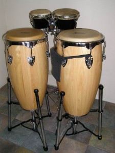 Congas. Wikipedia Edwin1971