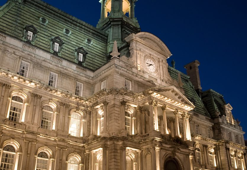 iStock. Hôtel de ville de Montréal