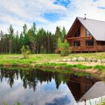 Investir dans un chalet : 10 questions à se poser avant de tomber en amour